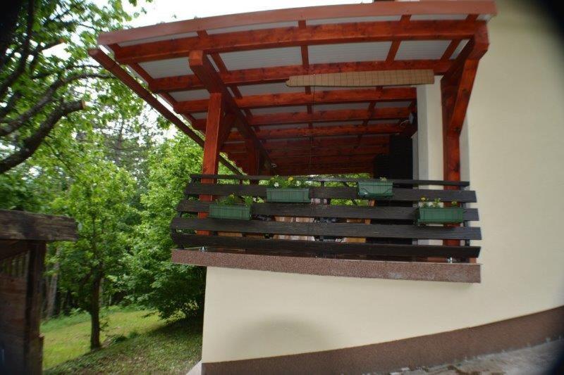 Holiday Home Coprnicka Hisa Skrad エクステリア 写真