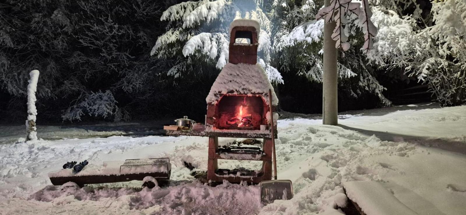 Holiday Home Coprnicka Hisa Skrad エクステリア 写真