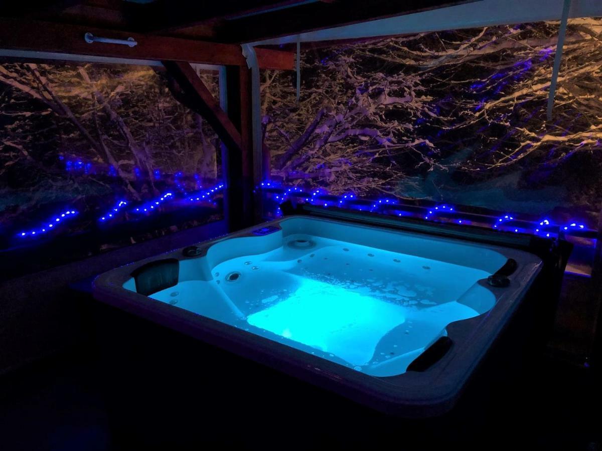 Holiday Home Coprnicka Hisa Skrad エクステリア 写真