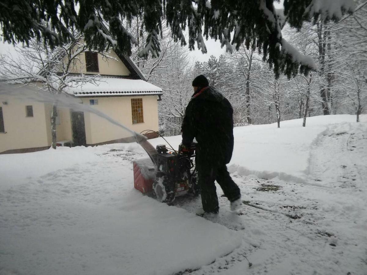 Holiday Home Coprnicka Hisa Skrad エクステリア 写真