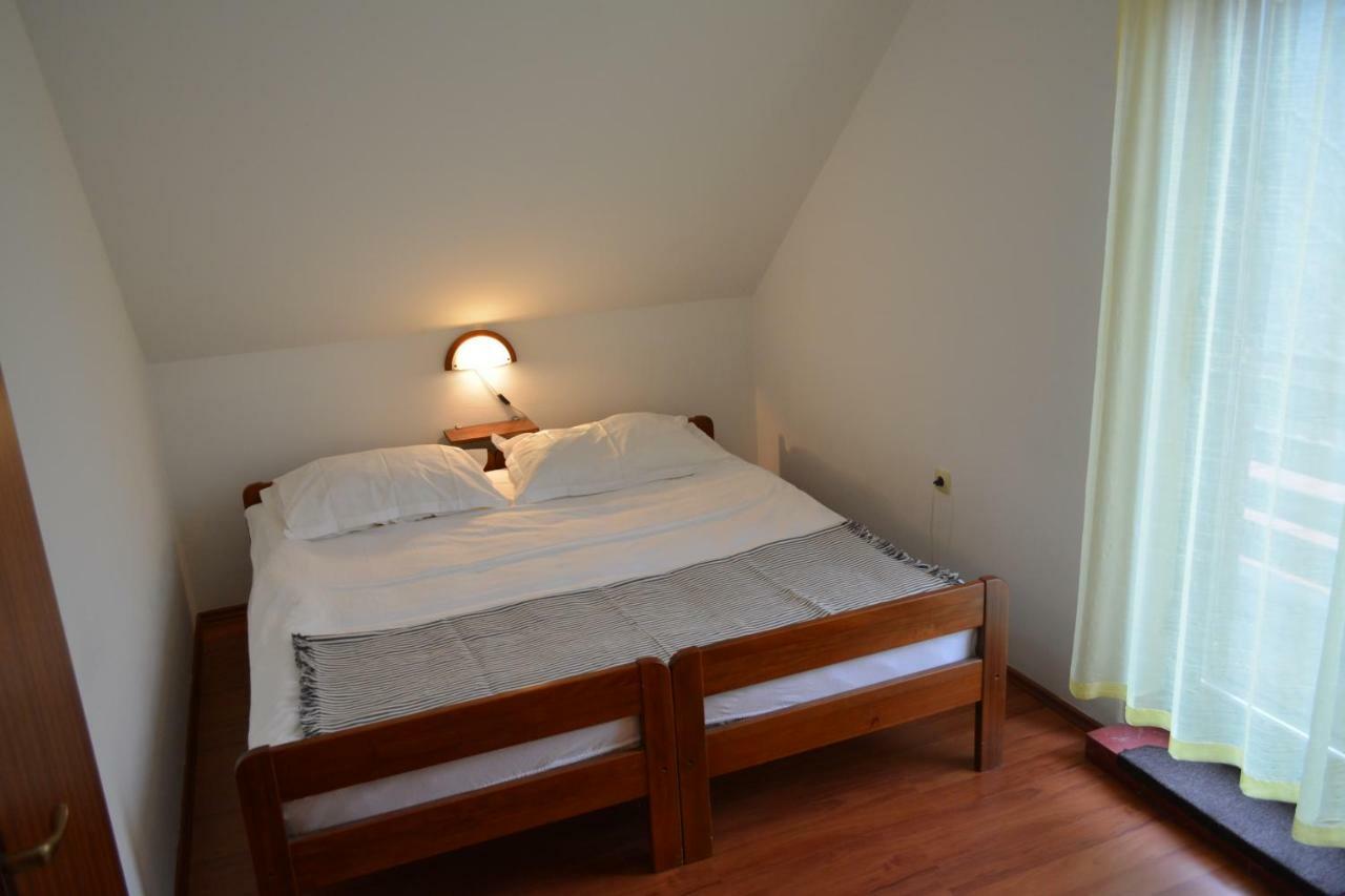 Holiday Home Coprnicka Hisa Skrad エクステリア 写真